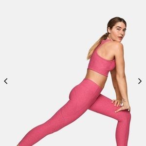 Outdoor Voices 3/4 Warmup Leggings